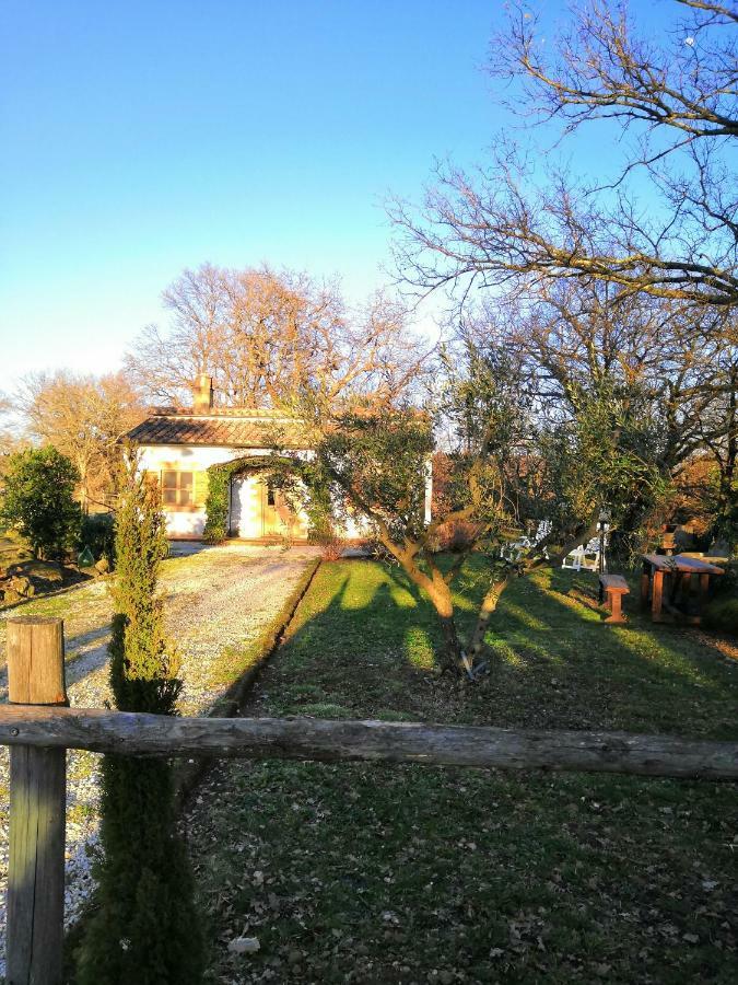 Villa Maremma Country Chic Le Ginestre Sovana Exterior foto